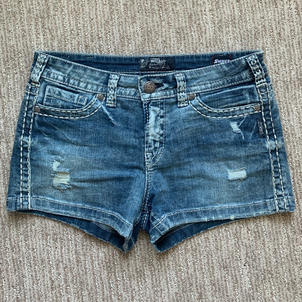 Silver Jeans Aiko Mid Shorts
